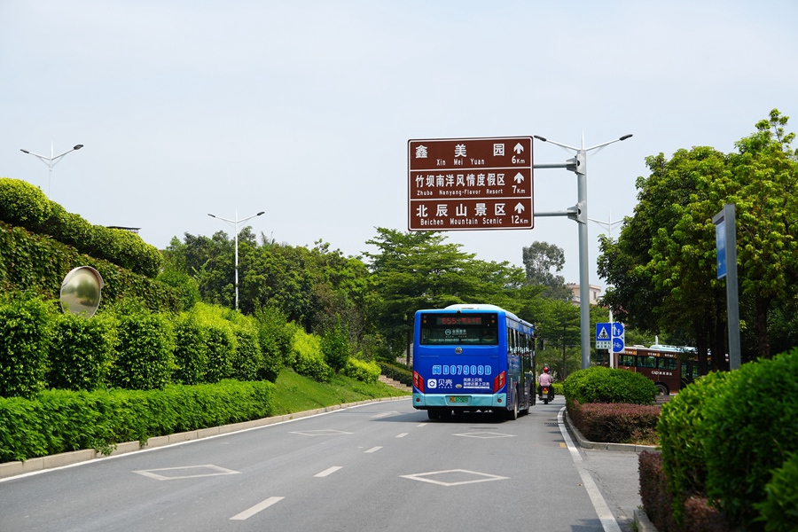 同安西洋村进村公路。陈捷摄